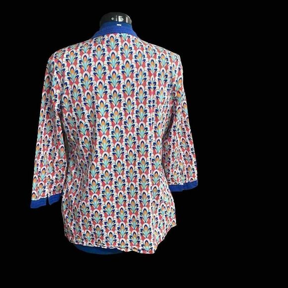 TALBOTS Multicolored Peacock Print Tunic Top Blouse Size Large Petite V-Neck - Picture 11 of 11
